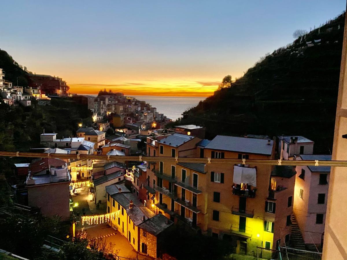The Manarola Main Plaza Otel Dış mekan fotoğraf