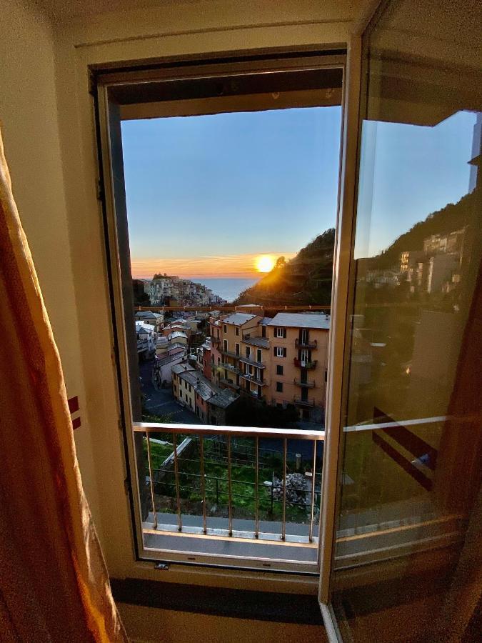 The Manarola Main Plaza Otel Dış mekan fotoğraf
